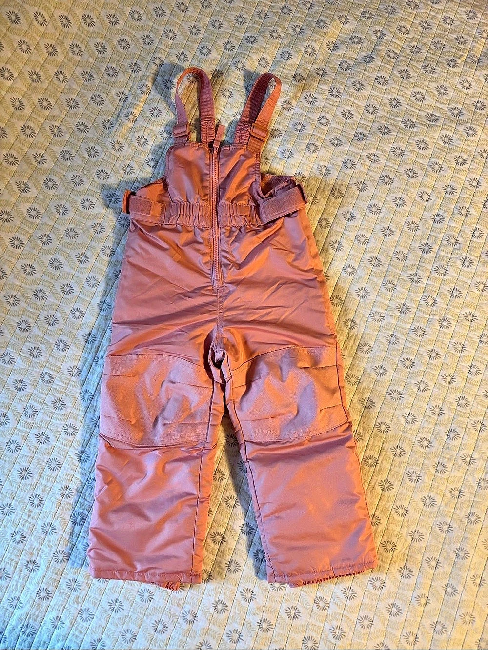 Cat & Jack Solid Snow Bib Kids Snow Pants in Pink 3T